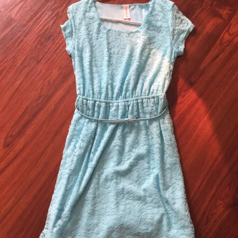 Lace dress